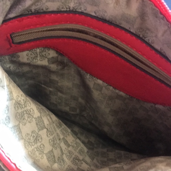 MIchael Kors Purse - Picture 5 of 8